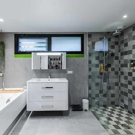 Architect's - Near Paris - Meudon Forest Vila *